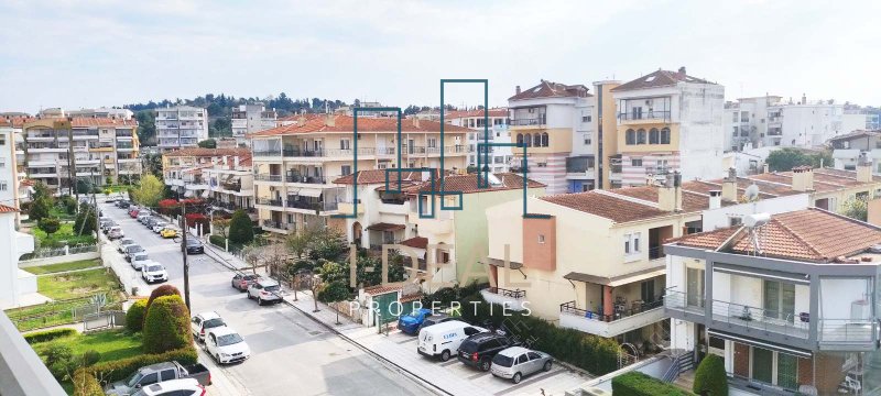 Luxus voll möblierte Wohnung zum Verkauf in Perea, Thessaloniki | Freier Ausblick | Loft | Privater Parkplatz