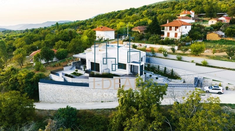Luxuriöse Villa mit Pool · Foto 2