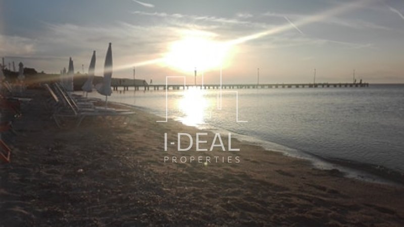 Lokal na 30 m od mora u Perei · fotografija 2