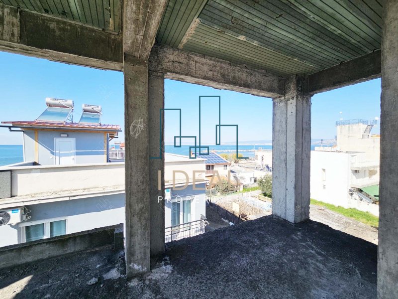 Investicijska nekretnina u blizini mora – potencijal za 9 studija ILI 6 apartmana i krovna terasa · fotografija 9
