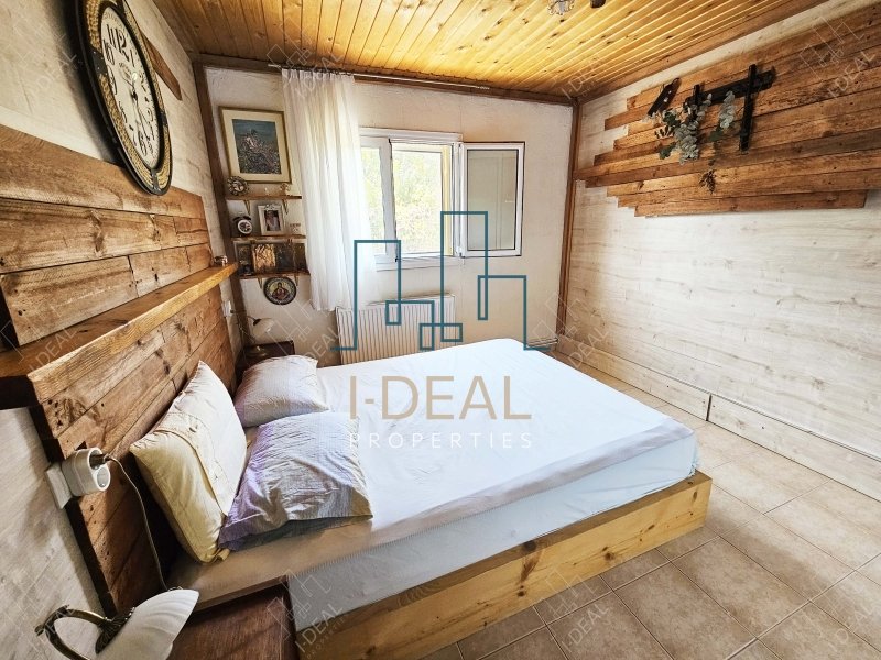 Potpuno renovirana odvojena kuća za prodaju – na zaveri | Samo 350 m od mora · fotografija 21