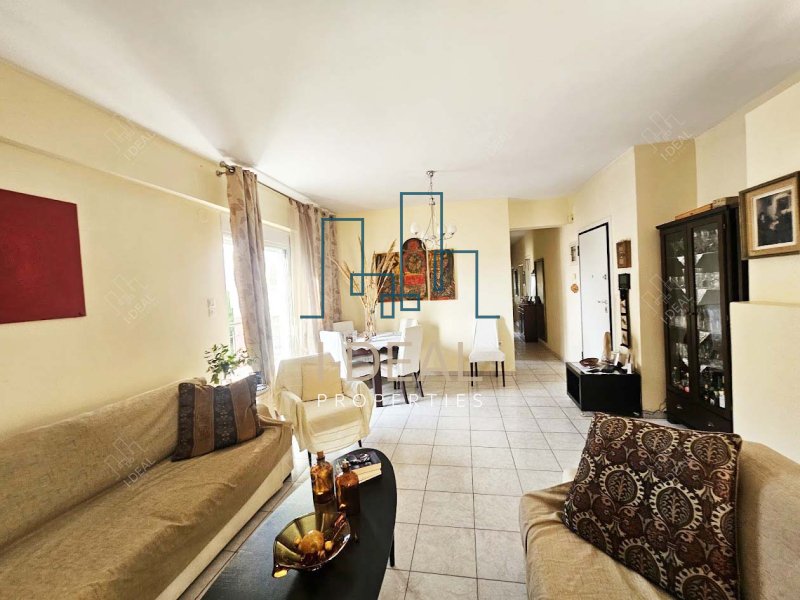 Zum Verkauf: Geräumiges Apartment mit 3 Schlafzimmern in ausgezeichnetem Zustand · Foto 24