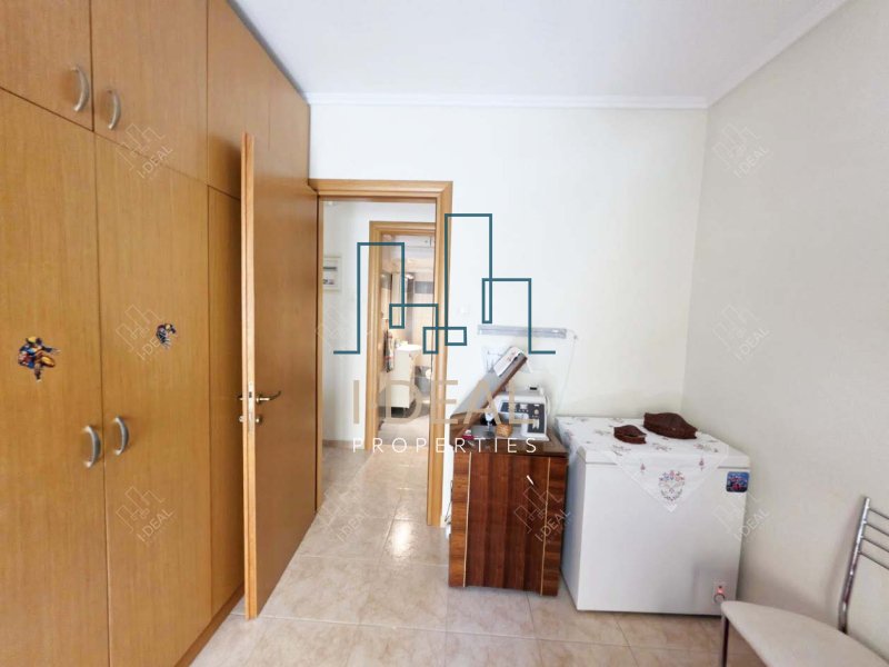 Geräumige Wohnung zum Verkauf – 3 Schlafzimmer, Parkplatz & Open Views · Foto 17