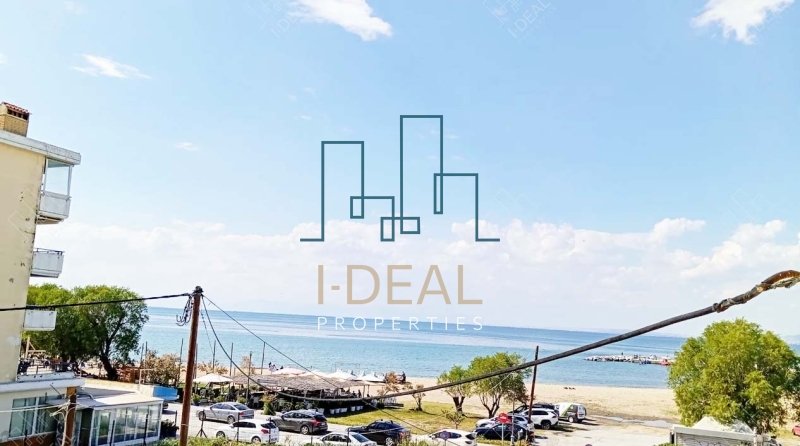 Na prodaju zgradu pored plaže Nea Epivates · fotografija 2