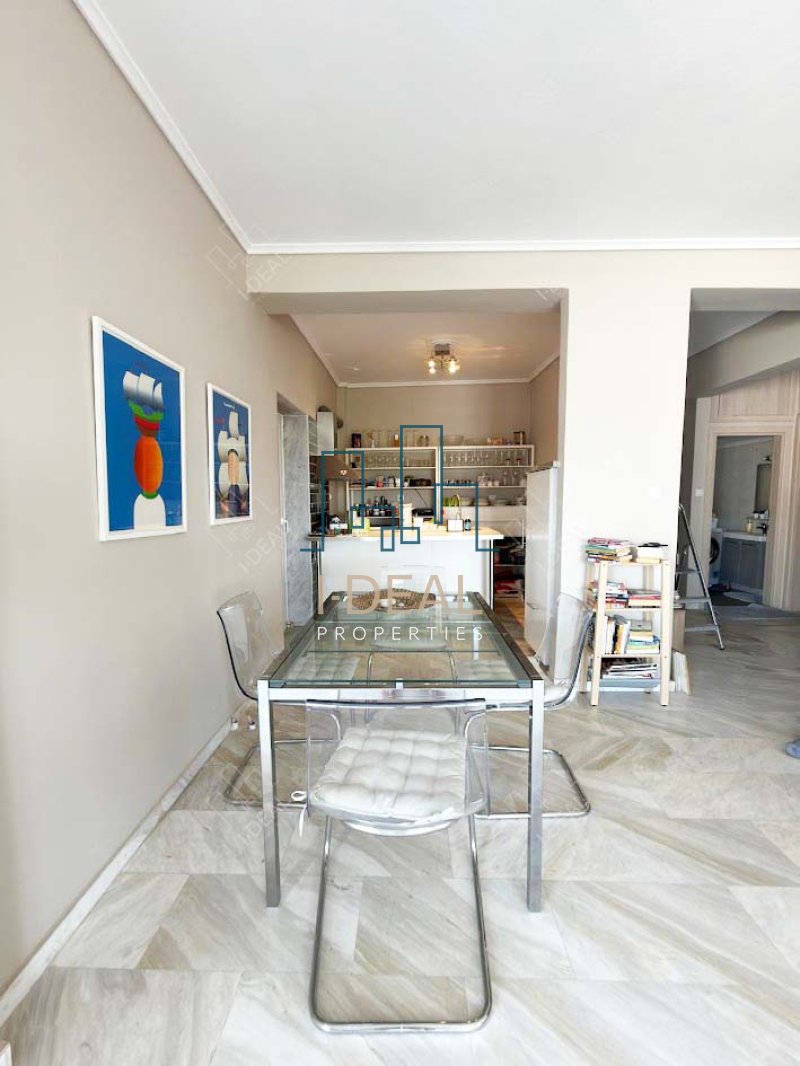 Luxus Penthouse zum Verkauf im Zentrum von Peraia mit Panoramablick auf das Meer · Foto 10