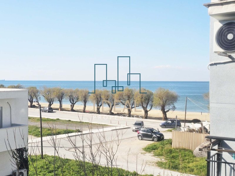 Investicijska nekretnina u blizini mora – potencijal za 9 studija ILI 6 apartmana i krovna terasa · fotografija 13