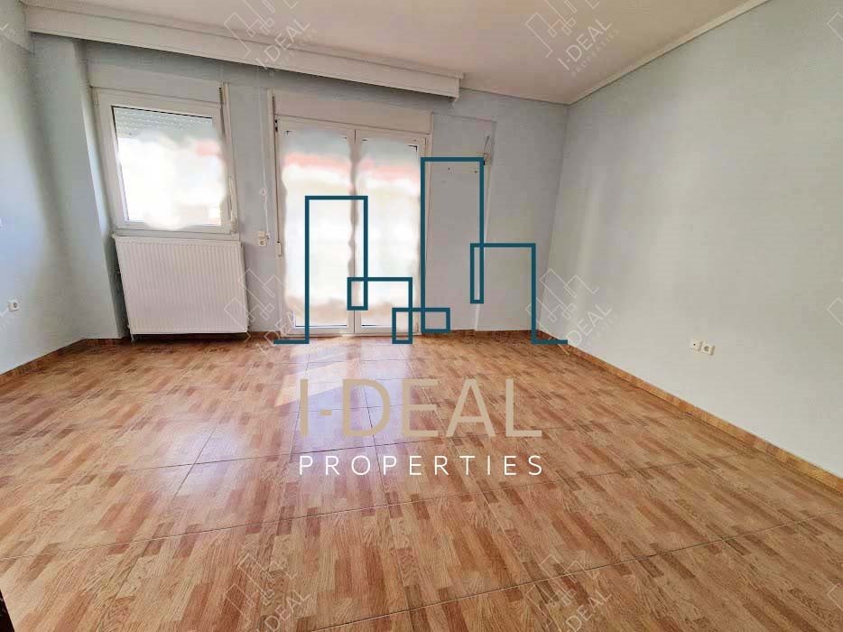 Zum Verkauf: Ausgezeichnete 3-Level Maisonette in Nea Michaniona · Foto 9