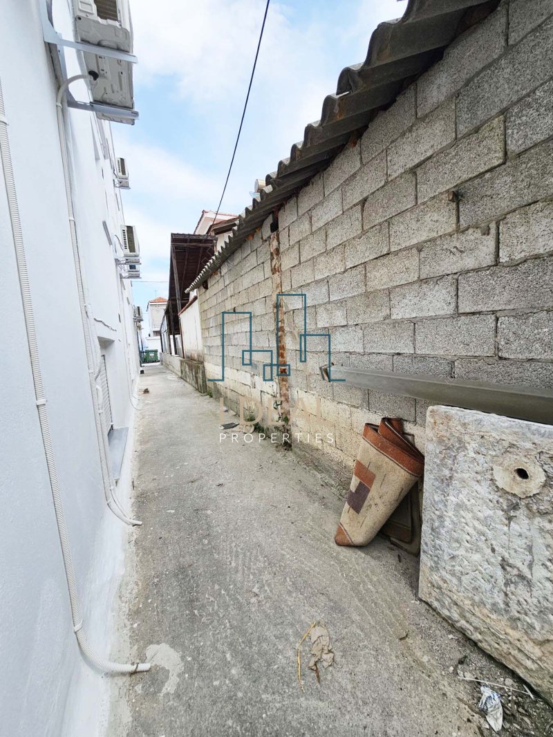 Prilika za ulaganje u more: Potpuno renovirano studio (2026) – samo 30 metara od plaže · fotografija 11
