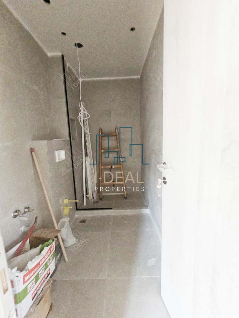 Luxus-Wohnung am Meer zum Verkauf in Agia Triada, Thessaloniki – 90 m vom Strand entfernt – komplett renoviert und möbliert (Feb 2026) · Foto 5