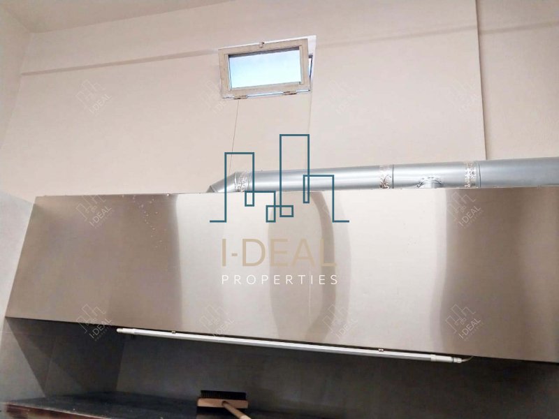 Renoviran ugostiteljski prostor u Perei · fotografija 32