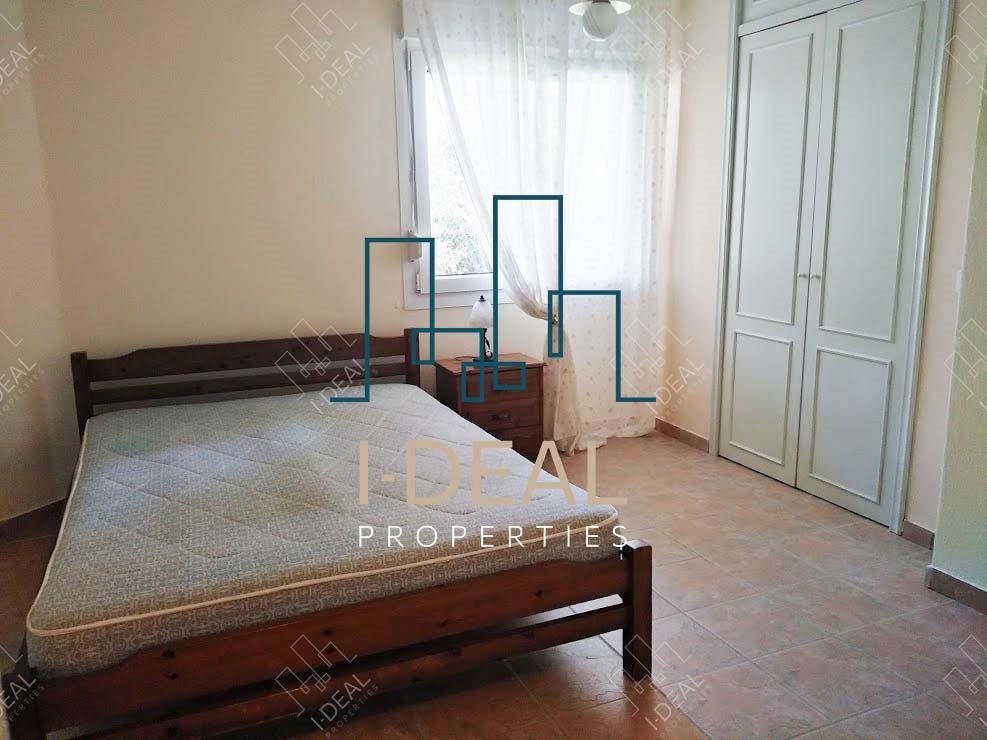Vila sa bazenom i pogledom na more u Perei · fotografija 10