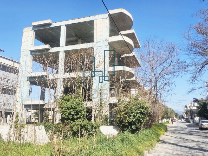 Investicijska nekretnina u blizini mora – potencijal za 9 studija ILI 6 apartmana i krovna terasa · fotografija 22