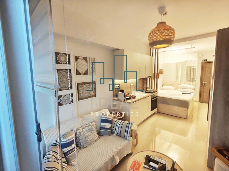 Komplett renovierte Studio-Wohnung zum Verkauf im Zentrum von Peraia – nur 150 m vom Strand entfernt | Ideale Investition