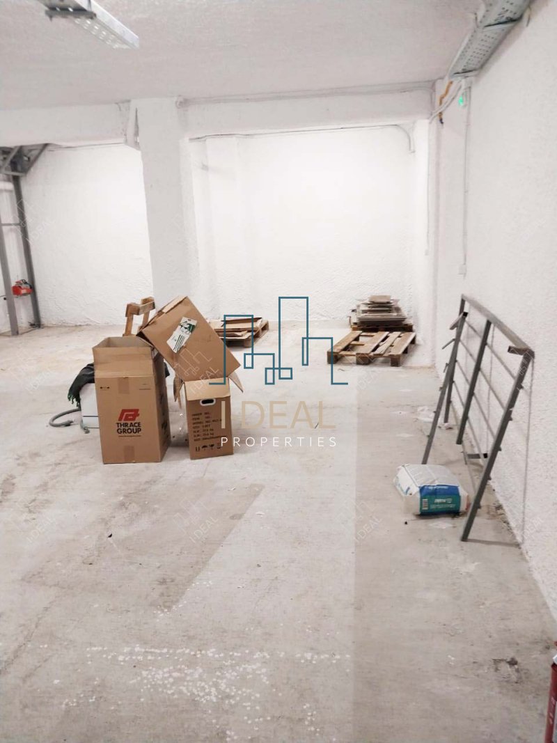 Renoviran ugostiteljski prostor u Perei · fotografija 19