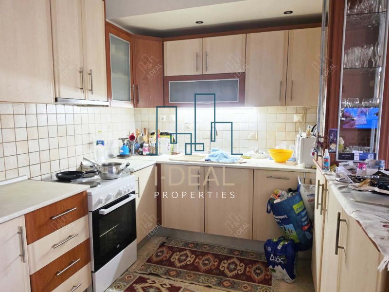 Geräumige Wohnung zum Verkauf – 3 Schlafzimmer, Parkplatz & Open Views · Foto 8