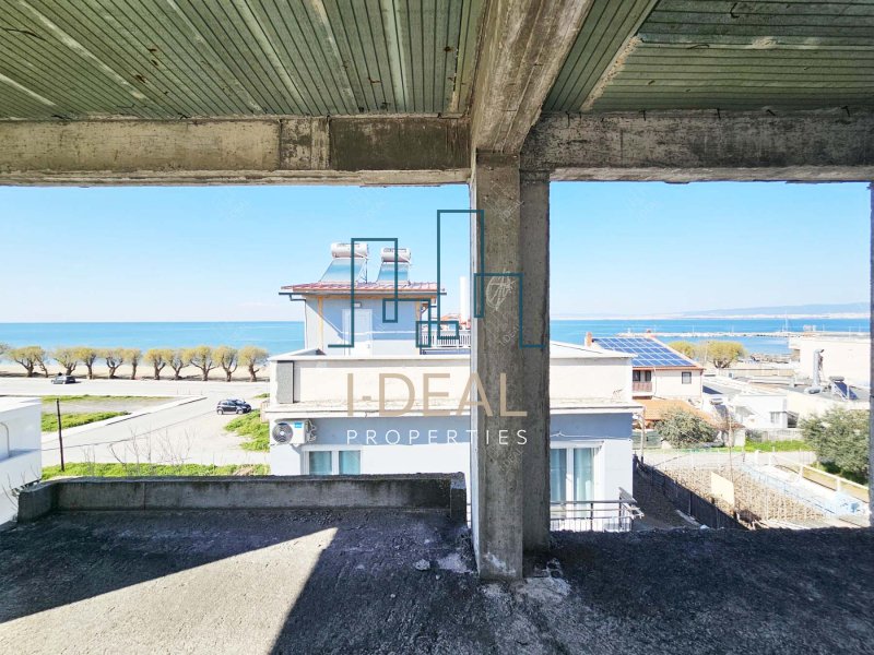 Investicijska nekretnina u blizini mora – potencijal za 9 studija ILI 6 apartmana i krovna terasa · fotografija 10