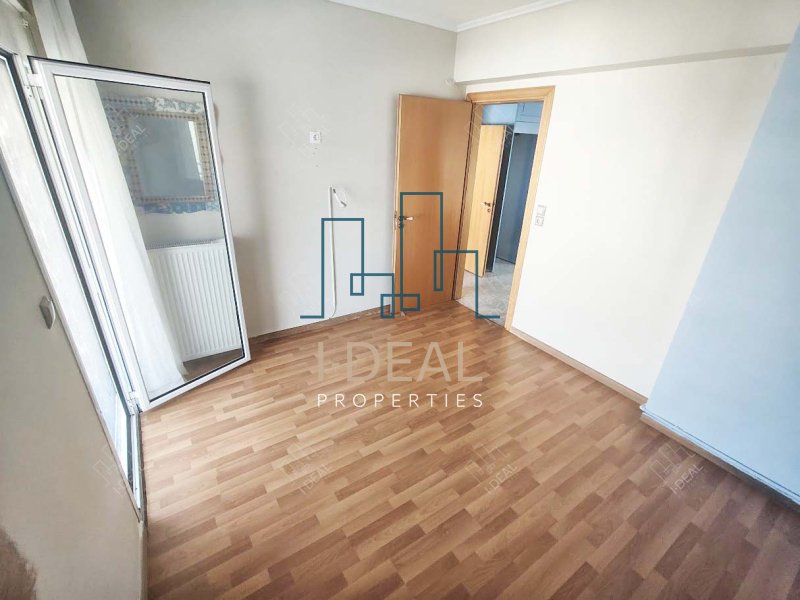 Luxusecke Wohnung zum Verkauf in Perea, Thessaloniki | Oberstes Geschoss | 2 Parkplätze | Private Garage · Foto 12