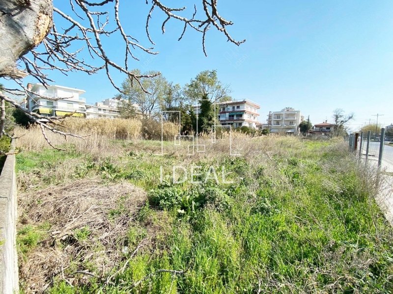 Ugaoni građevinski plac blizu plaže u Perei · fotografija 6