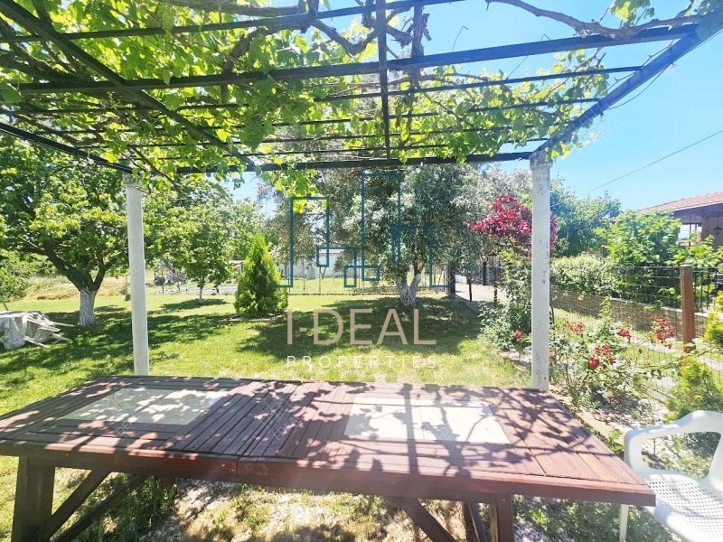 Na prodaju odvojenu kuću na parceli (parcel) · fotografija 6
