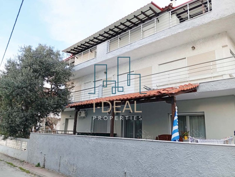 Prime Investment Opportunity: Gebäude, 80 m vom Meer entfernt – N. Epivates