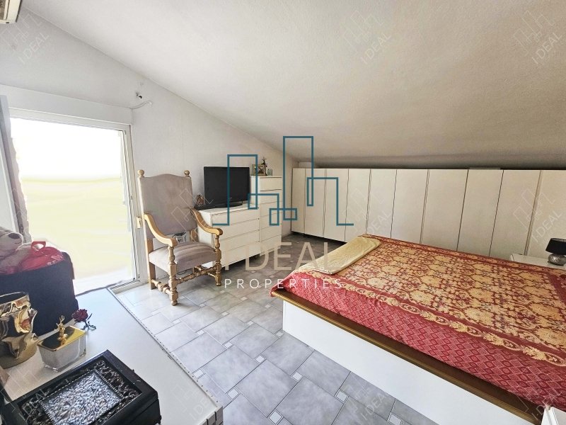 Freistehendes Haus mit 2 Etagen in Trilofo · Foto 6
