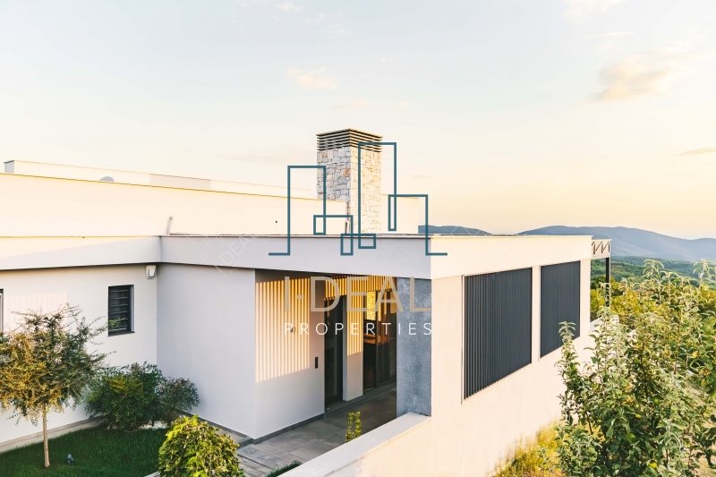 Luxuriöse Villa mit Pool · Foto 4