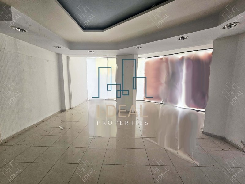 Zgrada na 3 sprata u Neoi Epivatisu, na veoma centralnom mestu · fotografija 16