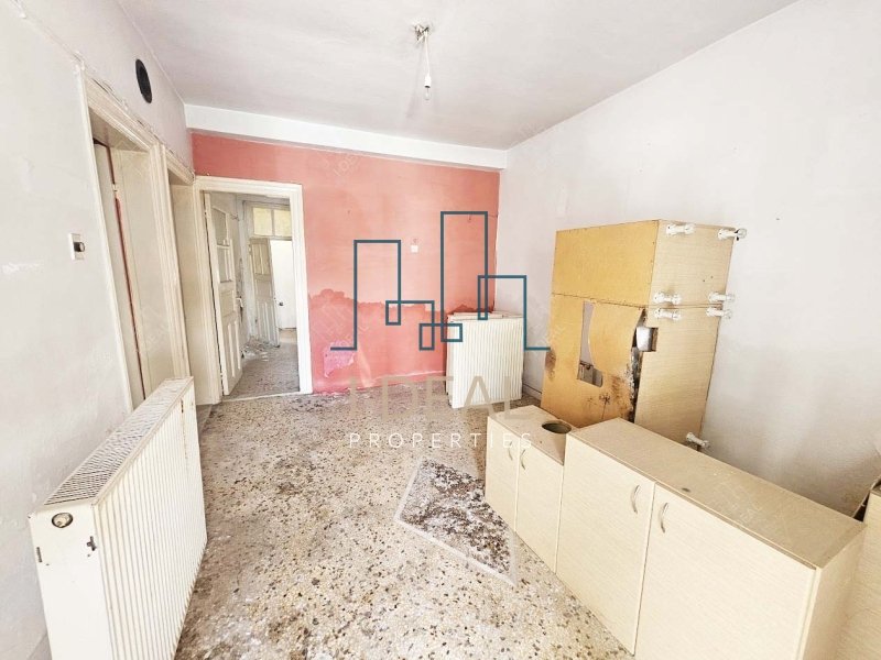 Zgrada na prodaju u Thermaikosu Agia Triada · fotografija 3