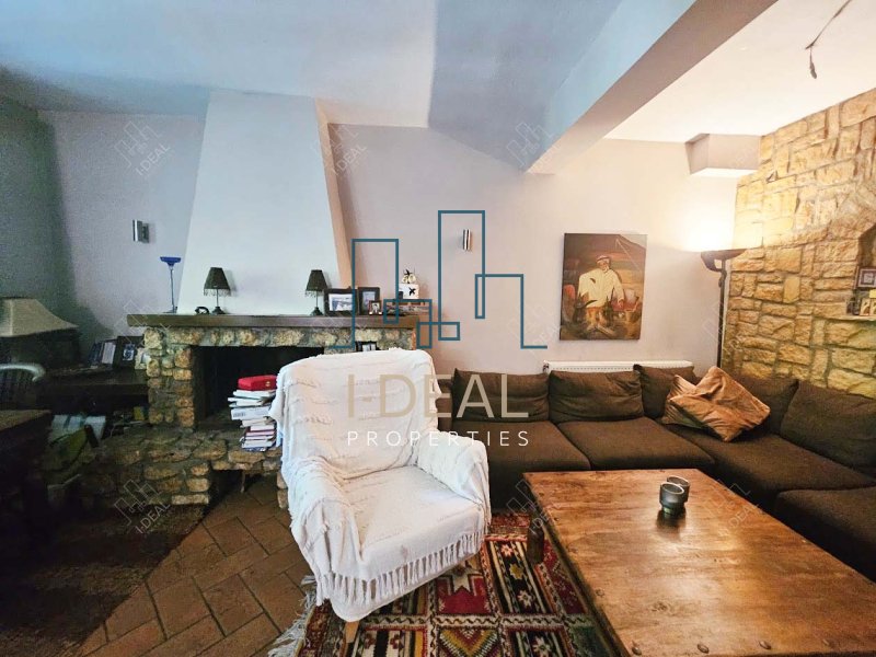 Kuća sa odvojenim stanom i vrtom u Perei · fotografija 23