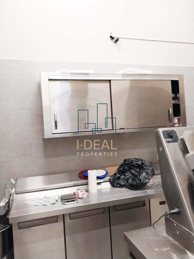 Renoviran ugostiteljski prostor u Perei · fotografija 36