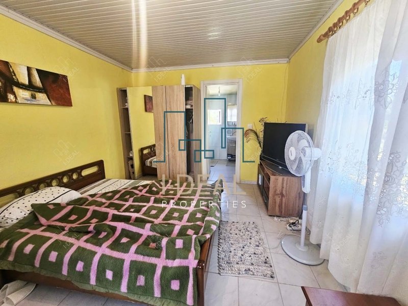 Na prodaju odvojenu kuću na parceli (parcel) · fotografija 23