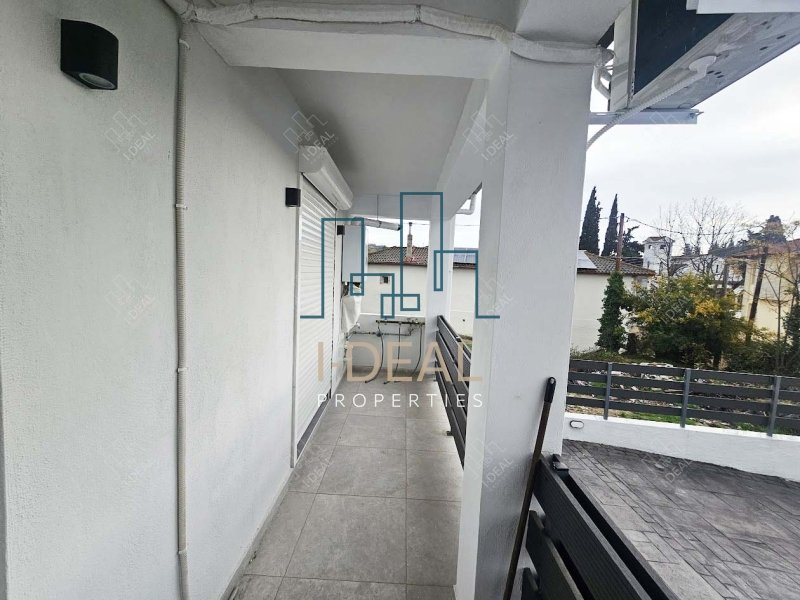 Kuća · fotografija 18