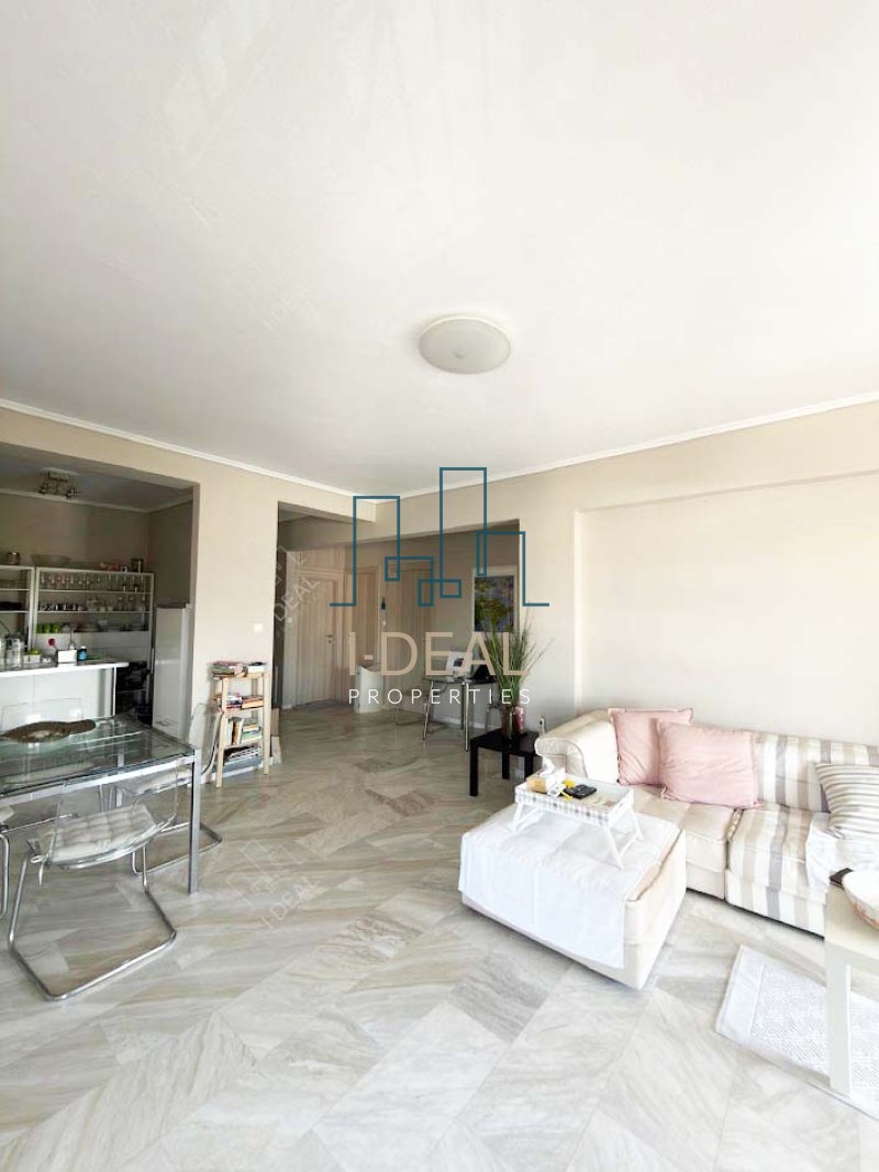 Luxus Penthouse zum Verkauf im Zentrum von Peraia mit Panoramablick auf das Meer · Foto 11