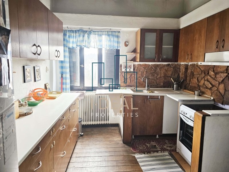 Jedinstvena kuća sa 3 sprata i dvorištem | Trilofos, Mikra · fotografija 32