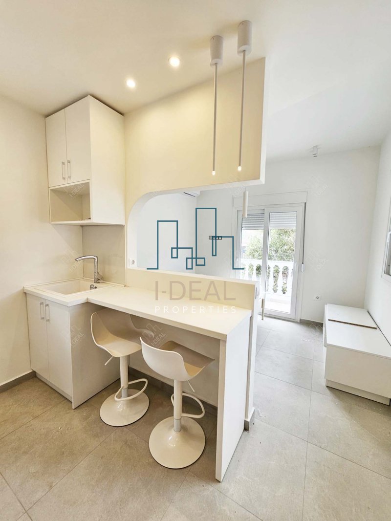 Investitionsmöglichkeiten: Voll renoviertes Studio | 90 m vom Strand entfernt · Foto 2