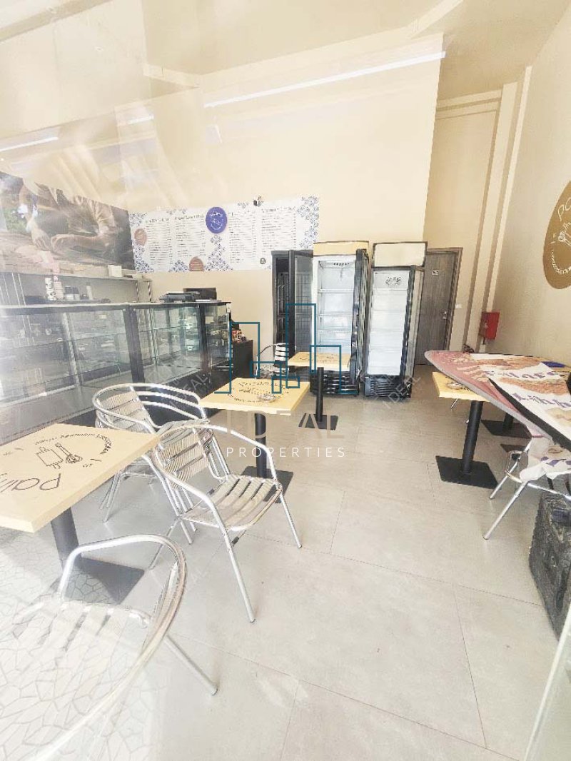 Renoviran ugostiteljski prostor u Perei · fotografija 3