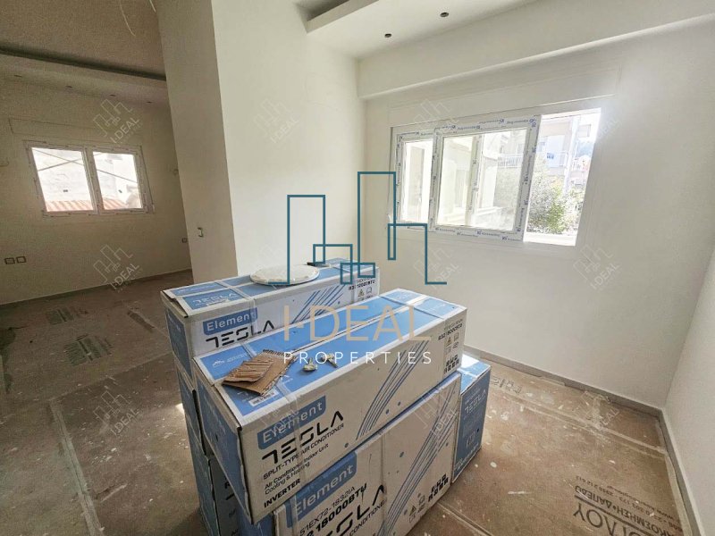 Luxus-Wohnung am Meer zum Verkauf in Agia Triada, Thessaloniki – 90 m vom Strand entfernt – komplett renoviert und möbliert (Feb 2026) · Foto 11