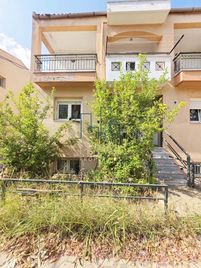 Außergewöhnliche Maisonette zum Verkauf in Nea Michaniona – Seitlicher Meerblick | Privater Parkplatz | Garten