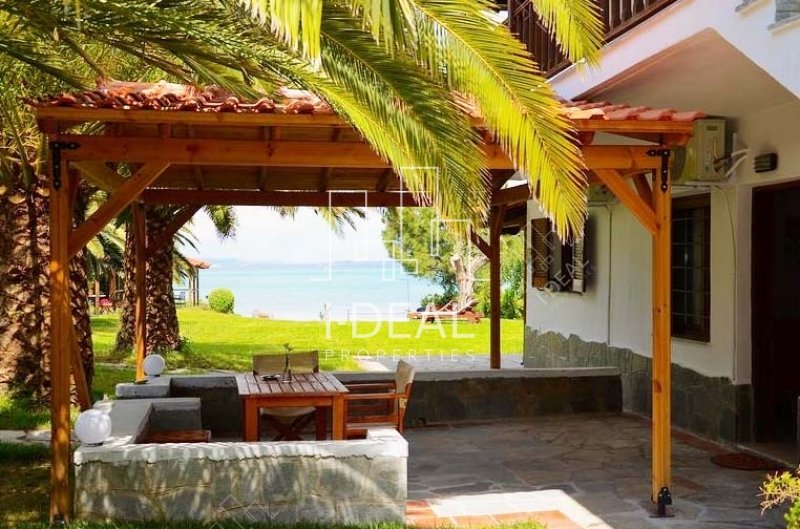 Doživite luksuz u svom najboljem životu sa ovim zadivljujućim i potpuno nameštenim hotelom · fotografija 7