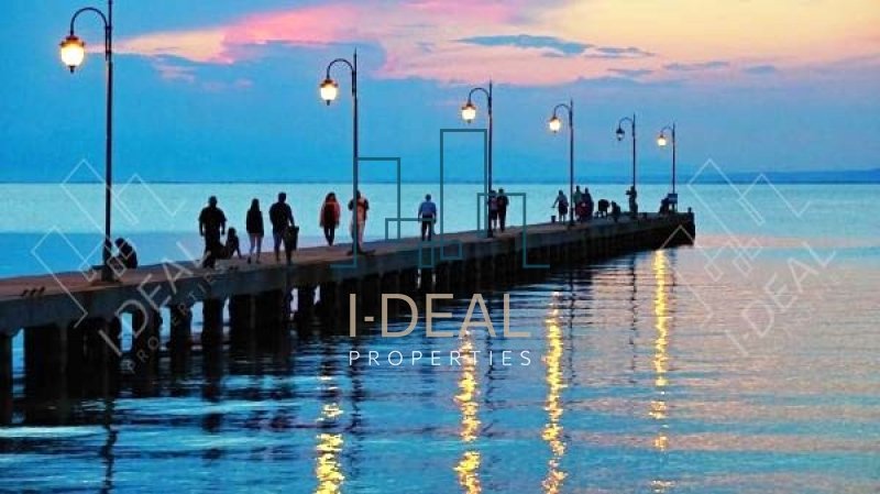 Plac za zajedničku gradnju blizu mora u Perei · fotografija 3