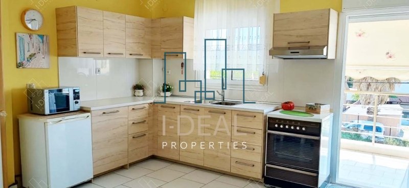 Na prodaju zgradu pored plaže Nea Epivates · fotografija 3