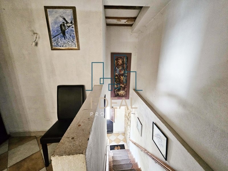 Jedinstvena kuća sa 3 sprata i dvorištem | Trilofos, Mikra · fotografija 53