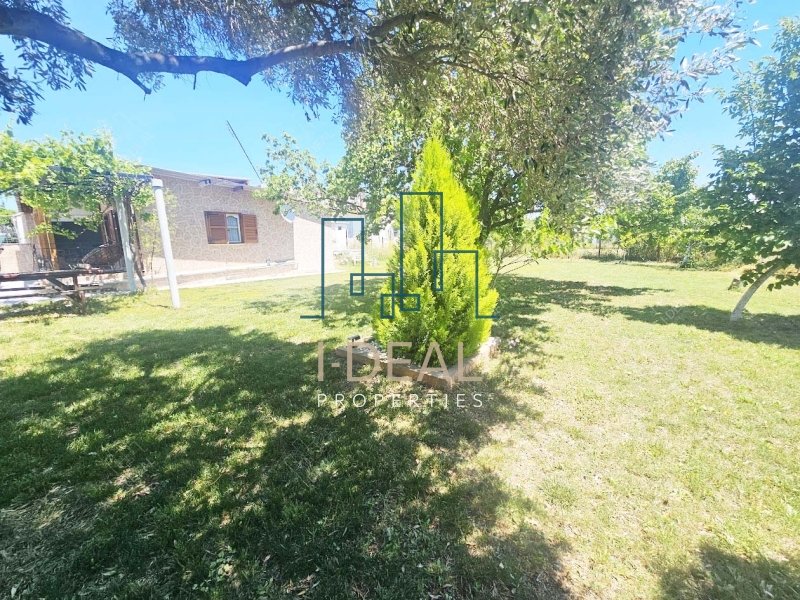 Na prodaju odvojenu kuću na parceli (parcel) · fotografija 32