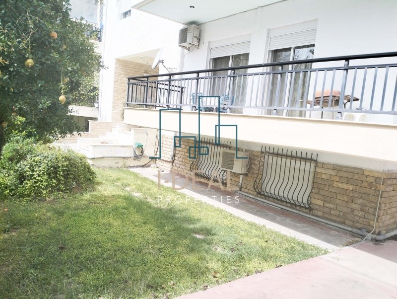 Nameštena mezoneta u centru Peraije u Perei · fotografija 25