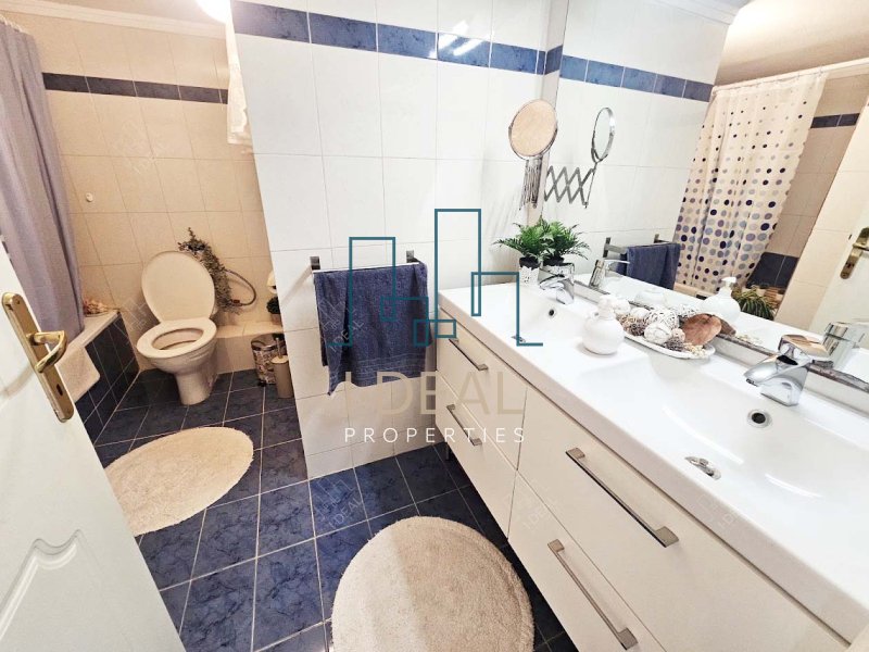 Zum Verkauf: Geräumiges Apartment mit 3 Schlafzimmern in ausgezeichnetem Zustand · Foto 17