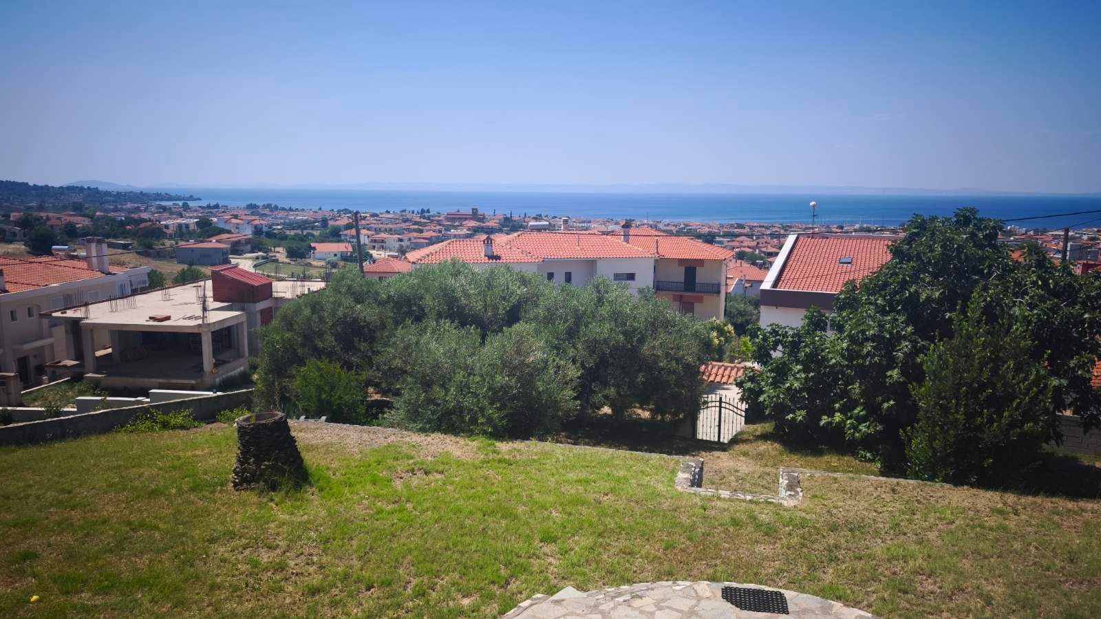 Samostalna kuća na prodaju – Sitonija, Nikiti