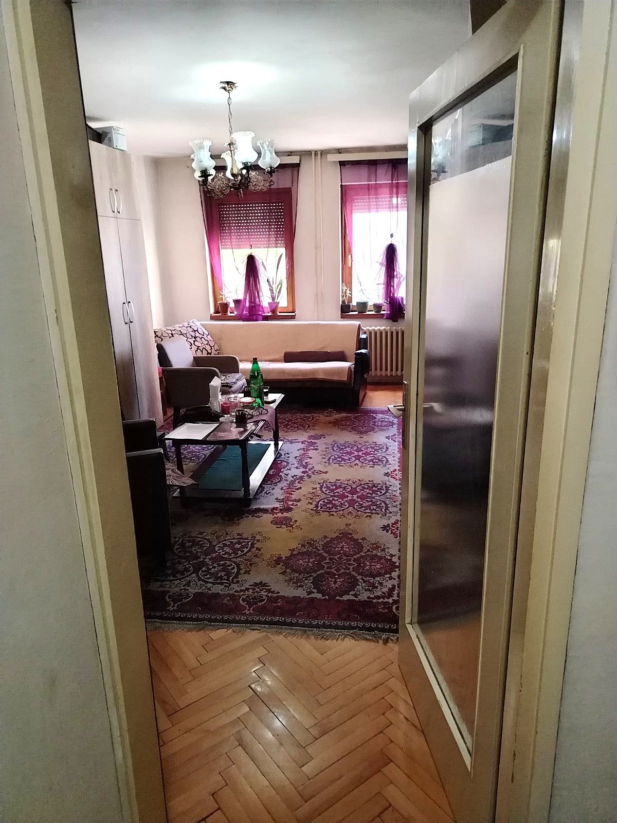 TOP LOKACIJA! KOZARAČKA – Stan u centru, 1. sprat, lođa · fotografija 2