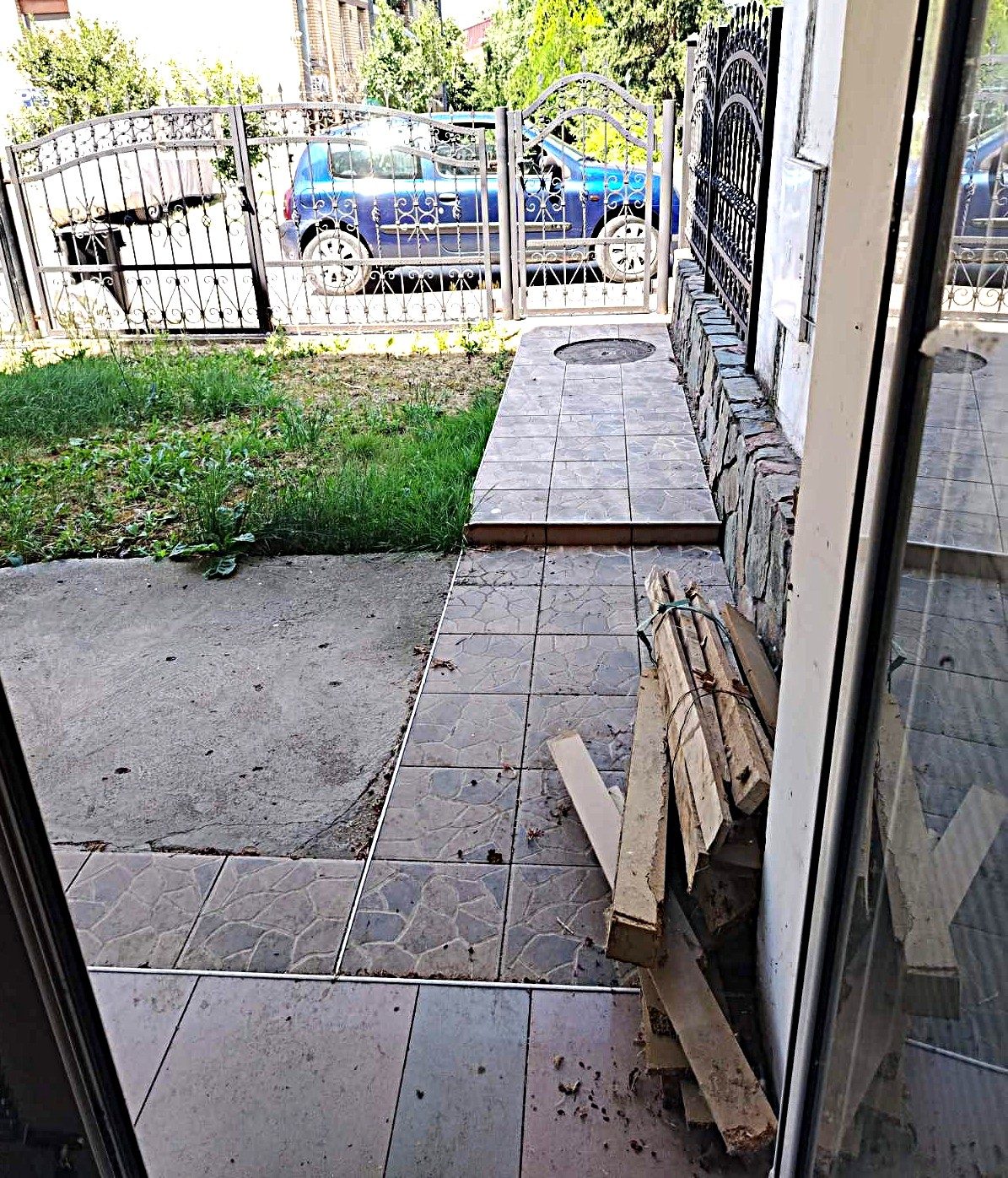 KUCA BLIZU BOGOSLOVIJE · fotografija 7