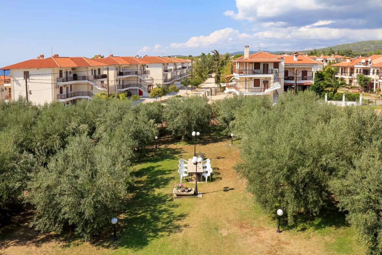 STAMBENO NASELJE – PARALIA NIKITI · fotografija 11