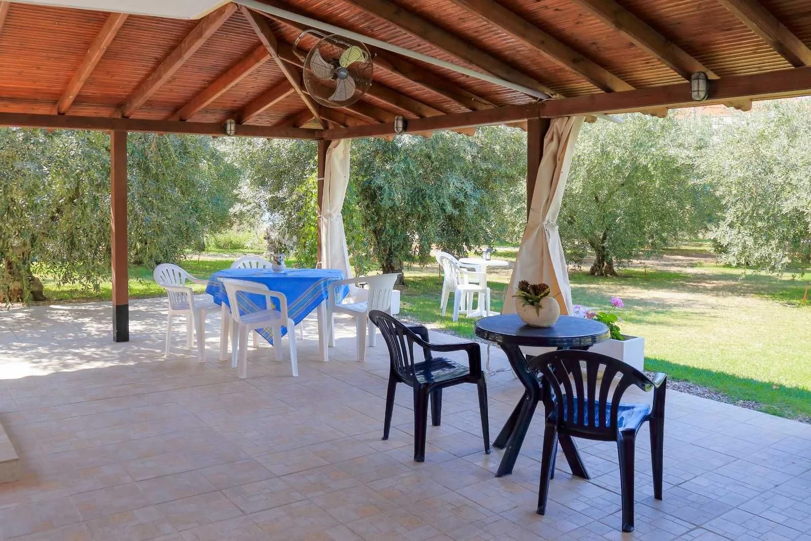 STAMBENO NASELJE – PARALIA NIKITI · fotografija 20